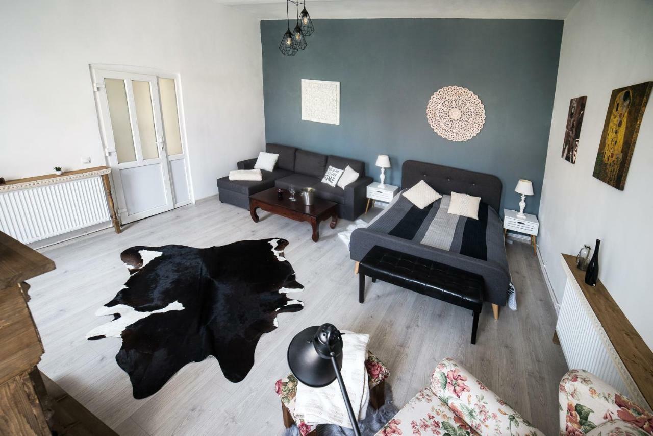 Ultra Central Apartment Cluj-Napoca Eksteriør billede