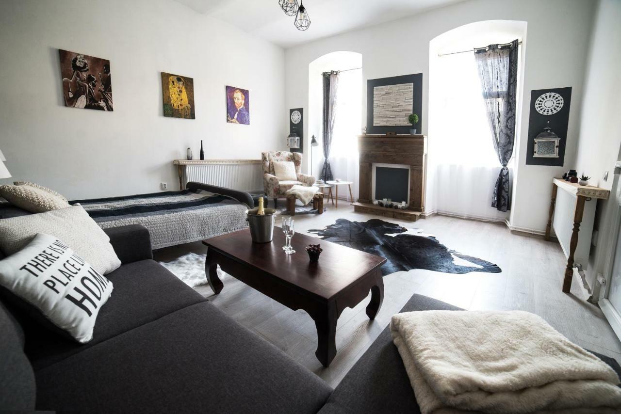 Ultra Central Apartment Cluj-Napoca Eksteriør billede