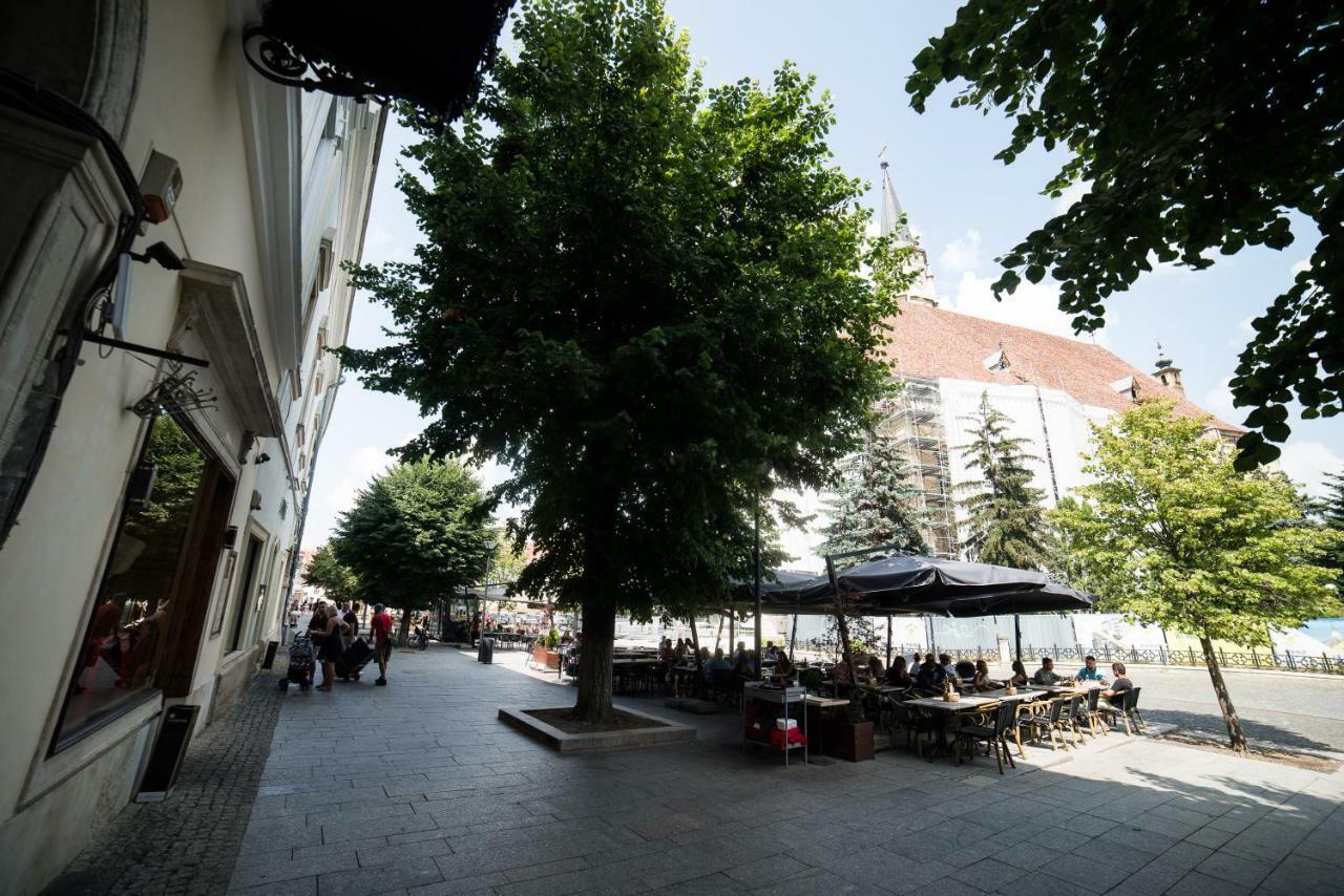 Ultra Central Apartment Cluj-Napoca Eksteriør billede