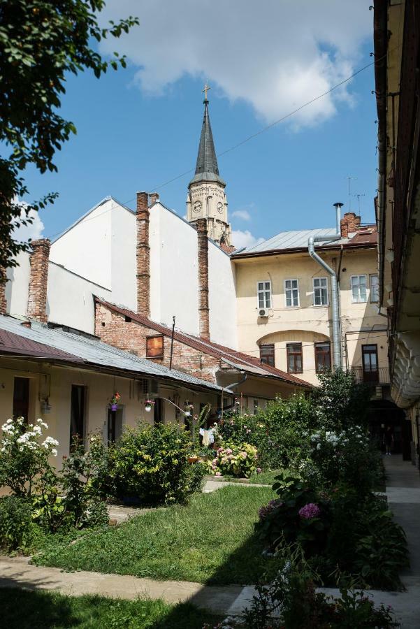 Ultra Central Apartment Cluj-Napoca Eksteriør billede